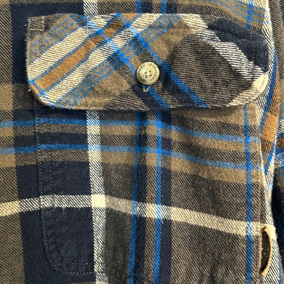 Legendary Whitetails Plaid Flannel Workshirt - Picture 3 of 9